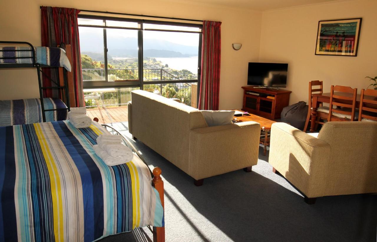 Beau Vista Pohara Apartment Exterior photo
